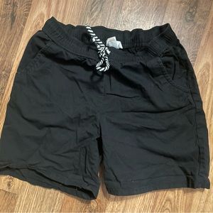 Cat & Jack 10/12 Pull on shorts, guc, 2 available